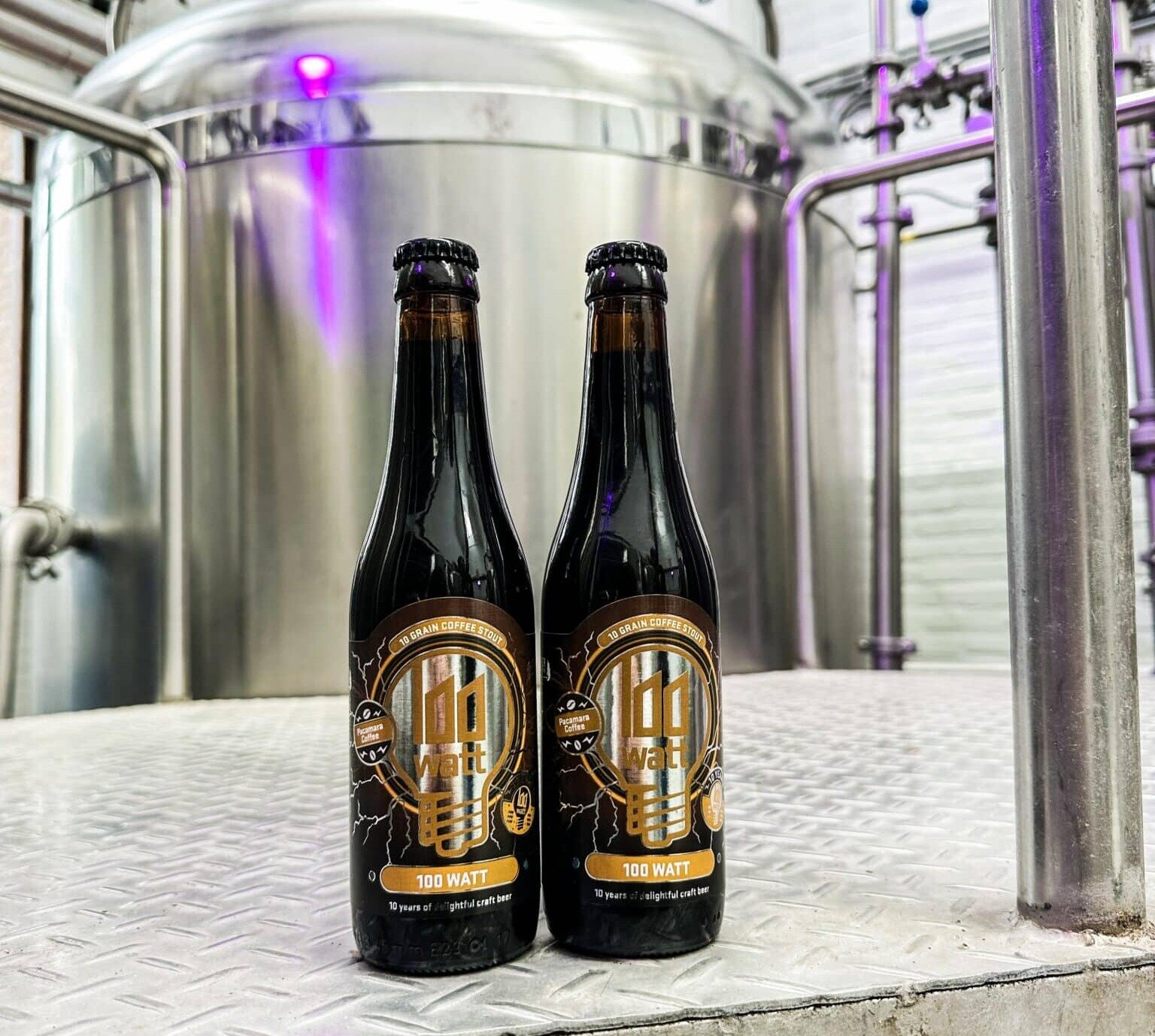 2* 100 watt, 100 watt